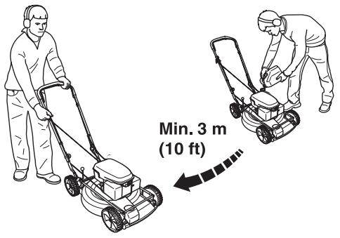 HUSQVARNA LC 48 - Remplissage de carburant - 2
