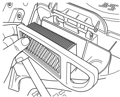 HUSQVARNA RIDER 16C - Changement du filtré à air - 2