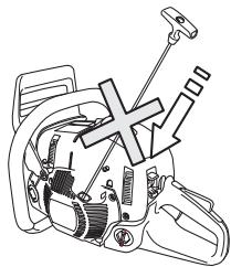 HUSQVARNA 576 XPG - STARTEN UND STOPPEN - 2