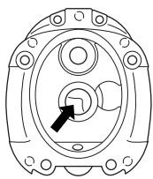 HUSQVARNA DM 230 - Remplacement de l'huile de la boîte de vitesses - 3