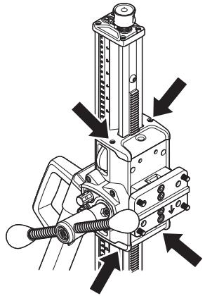 HUSQVARNA DM S240 - Ajuste de la caja de alimentación - 1