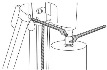 HUSQVARNA DM S240 - Changing the drill bit - 3