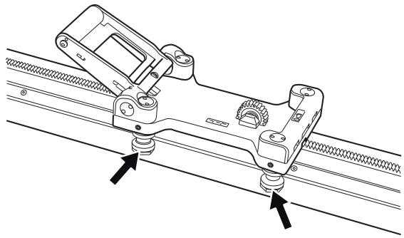 HUSQVARNA WS440 HF - Adjusting the guide wheels - 1