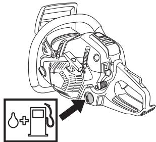 HUSQVARNA 555 - Tanken - 3