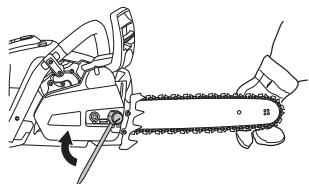 HUSQVARNA 562 XP - Monteren van zaagblad en ketting - 9
