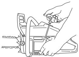 HUSQVARNA 562 XPG - Starter monteren - 1