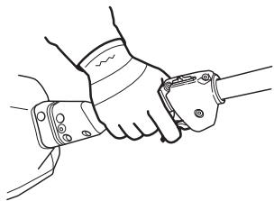 HUSQVARNA COMPLÉMENT TAILLE-HAIE - Protective instructions while working - 3