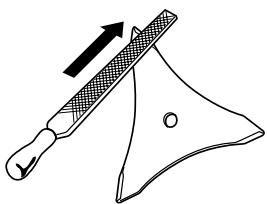 HUSQVARNA 39R - Sharpening the grass blade - 4