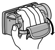 JVC GZ-HM960BE - Afstelling van de handgreep - 3