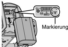 JVC GZ-HM960BE - Laden des Akkus - 1