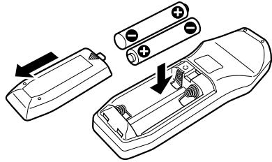 KENWOOD KDC-138 - Mise en place et remplacement des piles - 1