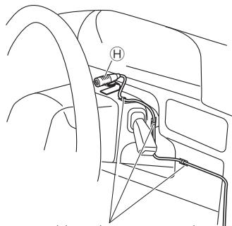 KENWOOD KDC-X696 - Removing the unit - 3