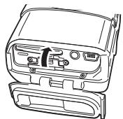 OLYMPUS Μ[MJU:] 300 DIGITAL - EINLEGEN EINER KARTE - 4
