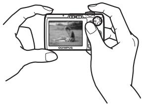 OLYMPUS X820 - tenez l'appareil photo. - 1