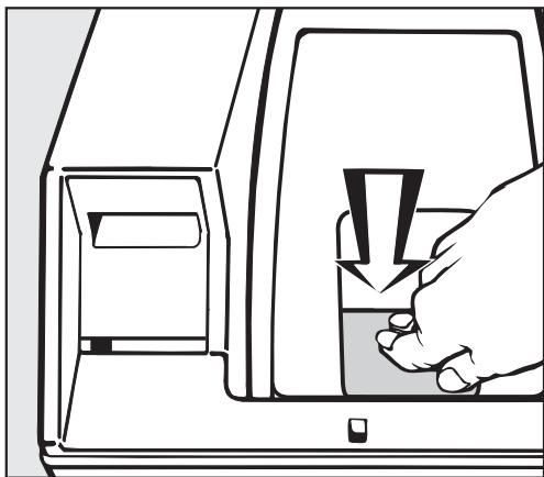 MIELE W695 - Fermez le tambour et le couvercle intérieur - 3