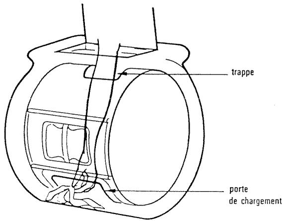 VEDETTE V569 - CHUTE de LINGE dans la CUVE - 1