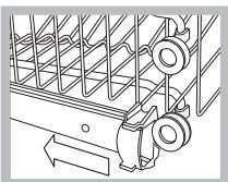 INDESIT DSG573NX - Höheneinstellung des Oberkorbes - 1