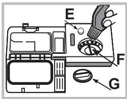 HOTPOINT LSFF 9M114 C EU - Wlewanie płynu nabłyszczającego - 1