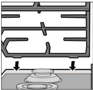 NEFF F3470N0NL - Mise en place du portecasseroles - 1