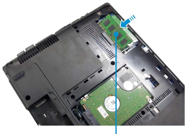 SAMSUNG NP-RV520E - Adding or Replacing Memory Modules - 2