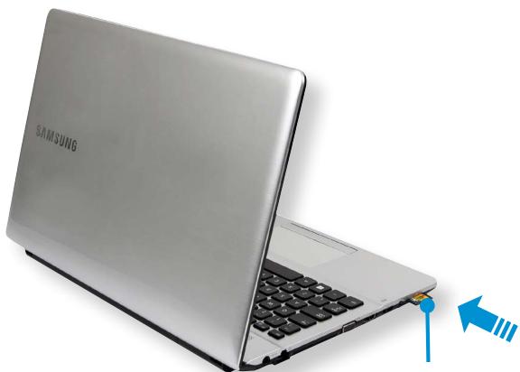 SAMSUNG NP300E5E - Using the card - 1