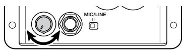 YAMAHA CVP-109-107-105-700 - Adjust the microphone volume. - 1