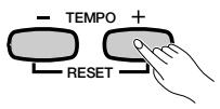 YAMAHA CVP-109-107-105-700 - Adjusting the Tempo - 1