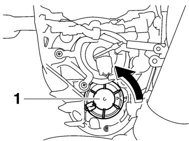 YAMAHA MT-01 - To replace the high beam headlight bulb - 1