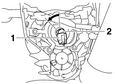 YAMAHA MT-01 - To replace the low beam headlight bulb - 1