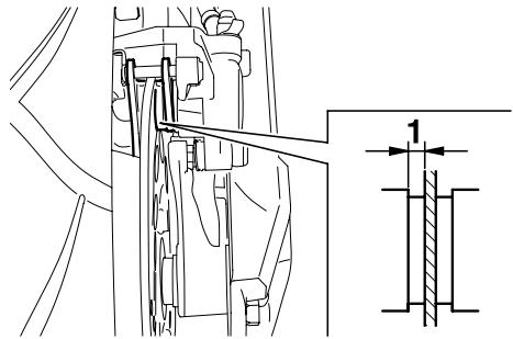 YAMAHA MT-03 - Checking the front and rear brake pads - 2