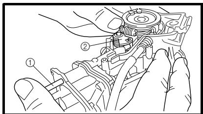 YAMAHA WR250F-2007 - ZUSAMMENBAU UND MONTAGE Vergaserlte el diagrama de flujoCEE quando compruebe posibles fallos del systema de ilumination.

![](images/d6002eaab6c7c3bf84bf901fae01d2c7d2be1e3f1ca4284ef40f5ab402d27a9c.jpg)




Montieren:


Chokeschieber ①


Valvola di interdizione aria de la bombilla.   
1) Sillín   
2) Depóstico de combustible   
3) Cubierta lateral izquierda   
- Utilice la herramiento especialoSigueiro.

![](images/91f7cb43944ccd4f40bba6290111707eea5a5b75bd8aee23a6b2dd80d6de269e.jpg)

Comprobador de  
bolsillo:  
YU-3112-C/  
90890-03112

MEMO

![](images/9f2edfa8c4d499cb4ea3d23e91214a417d724cb1a536d3a809b13be2a2e43f4c.jpg)




Controllare:


Diaframma (valvola di interdizione aria) ①   

Molla (valvola di interdizione aria) ② 
Coperchio valvola di interdizione aria ③ 
Guarnizione circolare ④ Lacerazioni (diaframma)/danni  Sostituire.

MONTAGGIO E INSTALLAZIONE Carburatore499cb4ea3d23e91214a417d724cb1a536d3a809b13be2a2e43f4c.jpg)




Installare:


Pistocino starter a freddo ①


Válvula de corte de aire536d3a809b13be2a2e43f4c.jpg)




Comprobar:


Diafragma (valvula de corte de aire) ①   

Muelle (válvula de corte de aire) ②   
Tapa de la valvula de corte de aire ③   
Junta tórica ④ Rotura (diafragma)/daños → Cambiar.

MONTAJE INSTALACION Carburadorc8cb3.jpg)

3. Check:

- LED (for proper operation) Does not light  Replace the taillight assembly.



Instalar: - 6