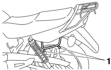 YAMAHA YBR125 - Luggage strap holders - 1