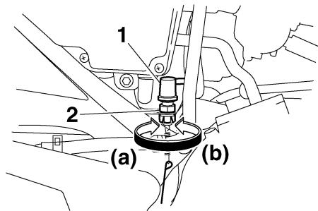 YAMAHA YBR125 - Adjusting the rear brake light switch - 1