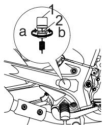 YAMAHA YBR250-2007 - Adjusting the rear brake light switch - 1