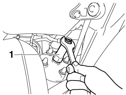 YAMAHA YZ85 - To remove the spark plug - 2