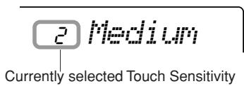 YAMAHA PSR-E323 - Setting the Touch Sensitivity - 1