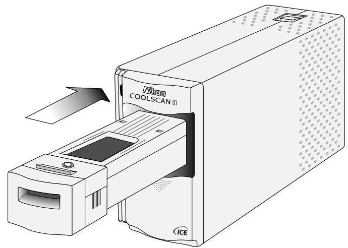 NIKON COOLSCAN III LS30 - Utilisation de l'adaptateur pour film en bande (SA-20) - 1