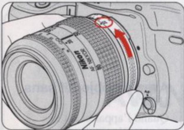 NIKON F50 - Lors de la fixation de l'objet - 1