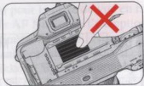 NIKON F50 - Conseils d'entretien - 2