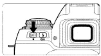 NIKON F80D - Set the number of shots and compensated EV value by rotating the Sub-Command Dial while pressing the Auto Exposure Bracketing 出 button. - 1