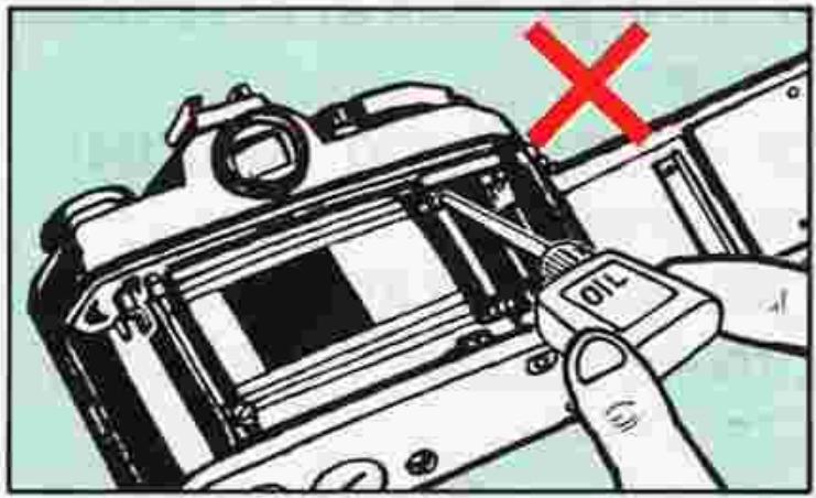 NIKON FM2 - TIPS ON CAMERA CARE - 4