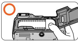 NIKON LITE TOUCH ZOOM 120ED-QD - Ziehen Sie den Filmanfang bis zur roten Markierung Heraus. - 2