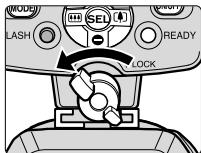 NIKON SB-800 - √ Turn the mounting foot lock lever securely until it stops - 2