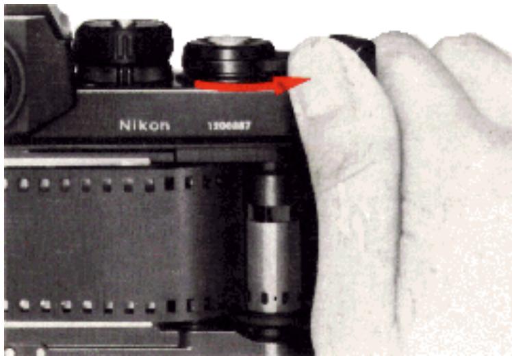 NIKON F3 - Install the film cartridge. - 2