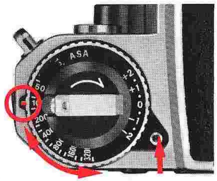 NIKON FE - Setting the Film Speed - 1