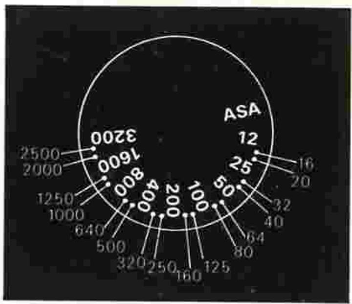 NIKON FM - Setting the Film Speed - 2