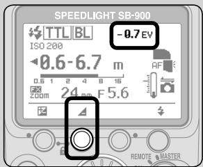NIKON SB-900 - When insufficient light for correct exposure is indicated - 3