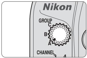 NIKON SU-800 - Rotate the [CHANNEL] select dial on the SB-R200 to set the channel number. - 1