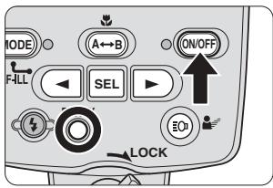 NIKON SU-800 - Turning on the camera, the SU-800 and SB-R200. - 1