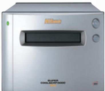 NIKON SUPER COOLSCAN 9000 ED - La numérisation multi-forma son apogée - 1